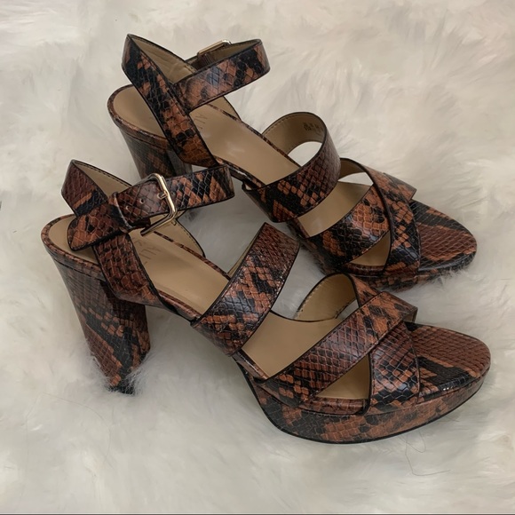 Naturalizer Kanye Brown Snakeskin Size 9.5 - Picture 2 of 7